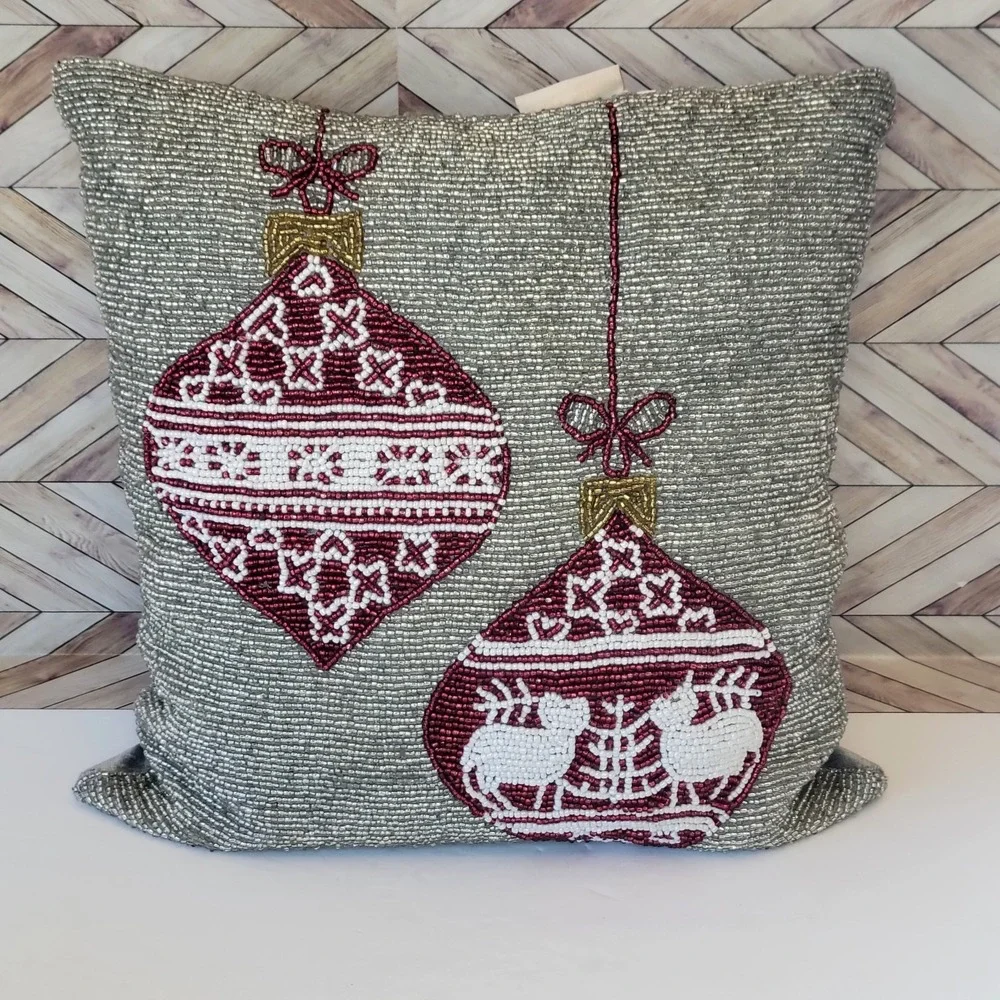 Set 2 Cynthia Rowley Holiday Beaded Embellished Throw Pillow Accent Christmas